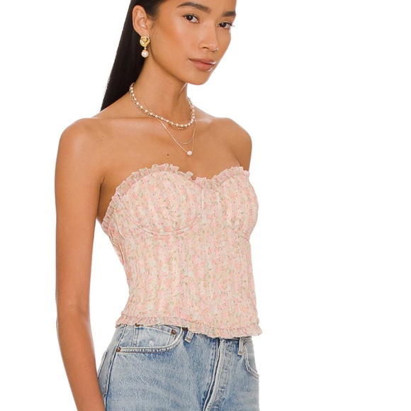 MAJORELLE Tops - MAJORELLE Floral Pink Crop Top